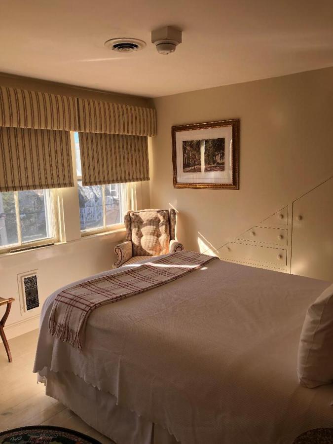 Cliff Lodge Нантакет Екстер'єр фото